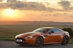 Aston Martin V12 Vantage 2009 года  (UK)